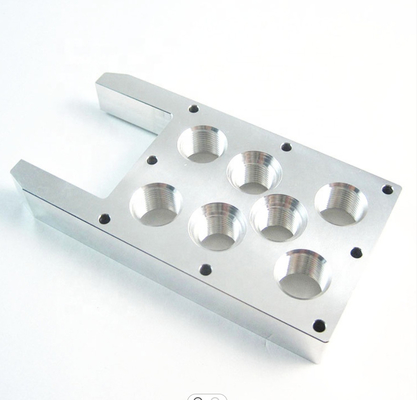 6061 T6 Nhôm / Carbon Steel Hub Bộ phận gia công CNC Anodizing cứng